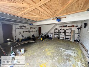Double Garage- click for photo gallery